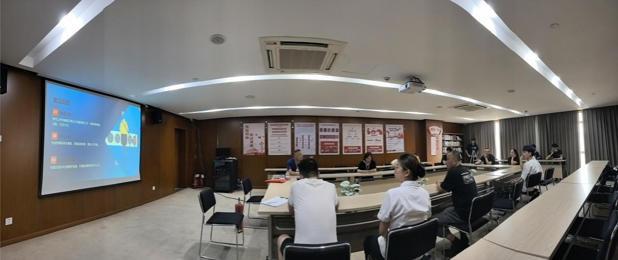 强化餐饮安全意识 培训践行消防安全人人有责